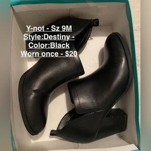 Brand/Y-not? Sz 9M- disregard pic price 
Style:Destiny Color:Black
Worn once $15